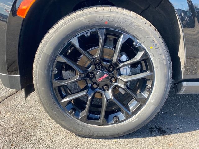 Used 2024 GMC Yukon Denali image 23