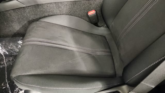 New 2026 MAZDA MX-5 Miata Club w/ Interior Package RWD image 12
