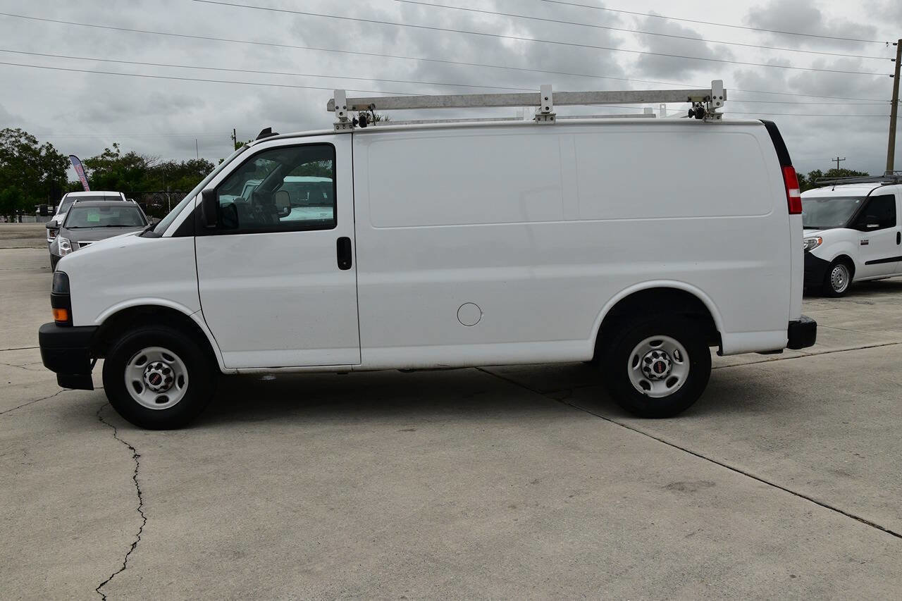 Used 2020 GMC Savana 2500 w/ Enhanced Convenience Package RWD image 4