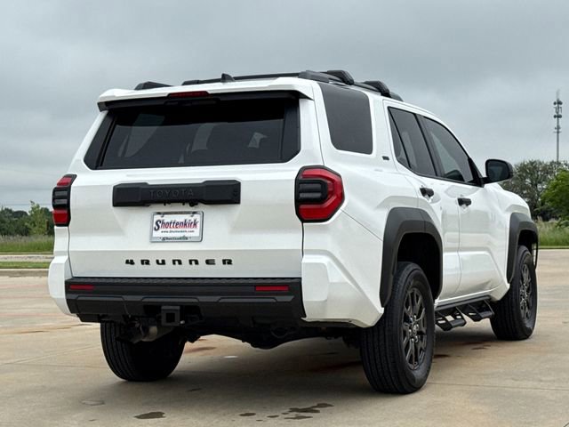 Used 2026 Toyota 4Runner SR5 AWD/4WD image 9