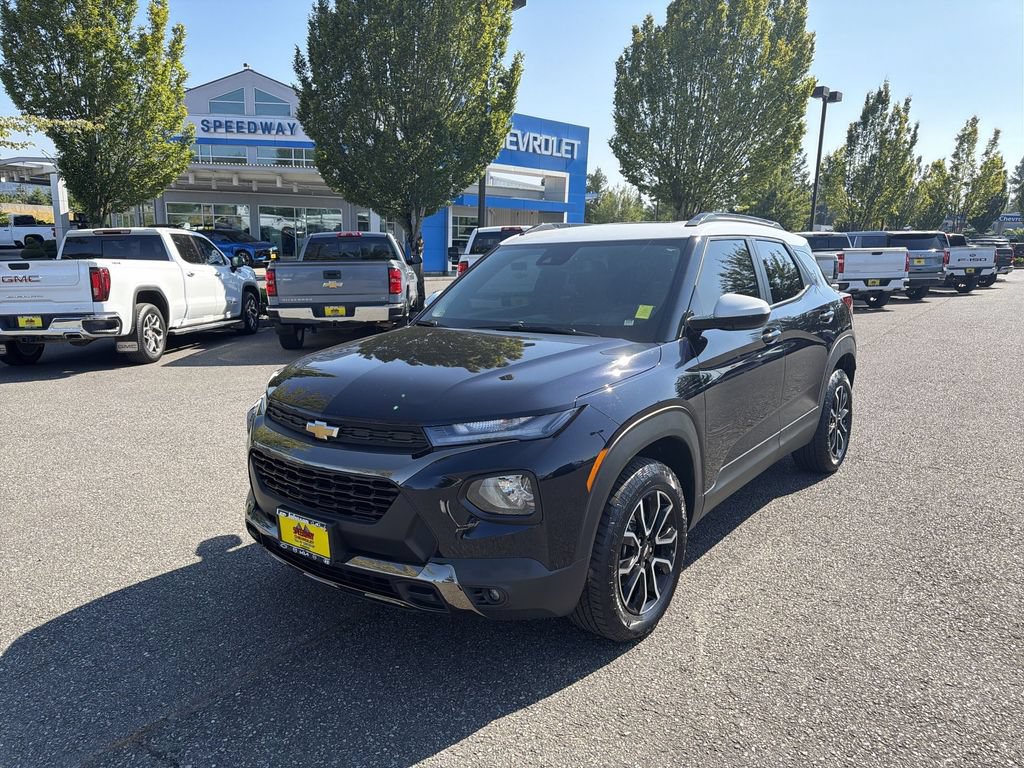 Used 2021 Chevrolet TrailBlazer ACTIV w/ Sun and Liftgate Package