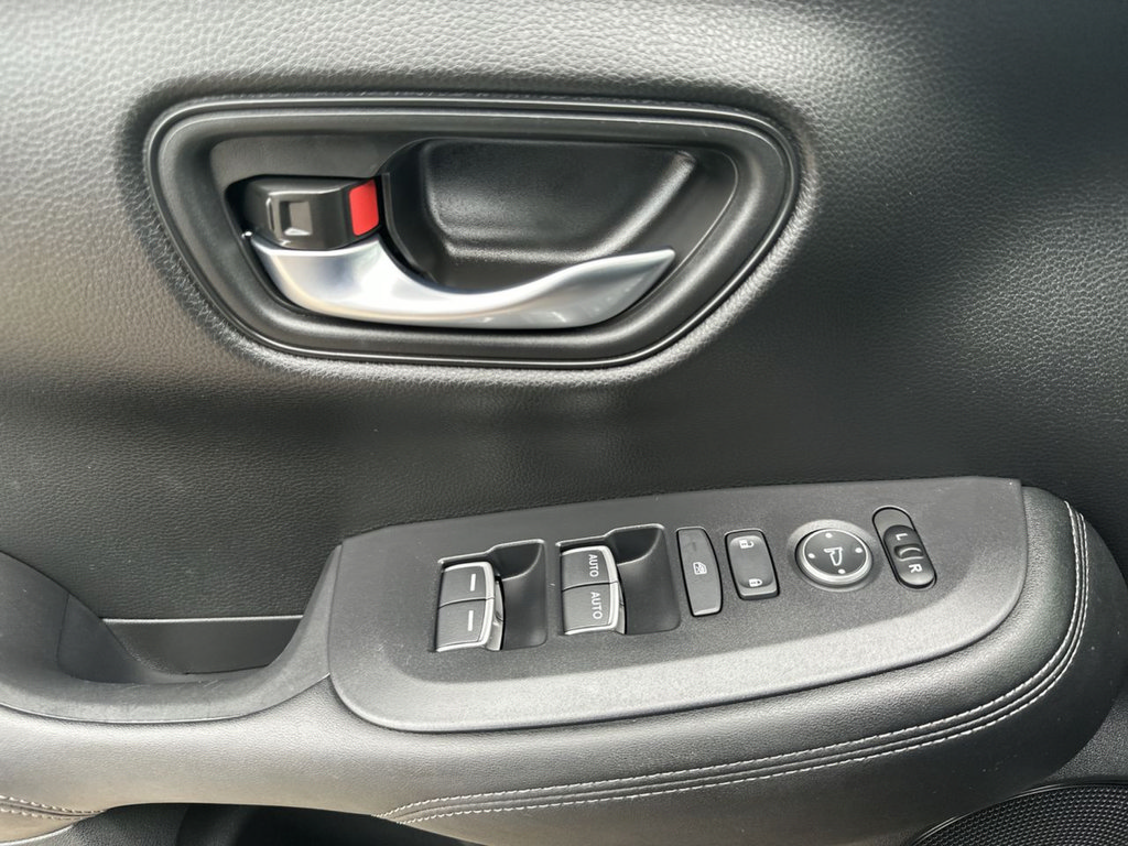 Used 2024 Honda HR-V EX-L image 21