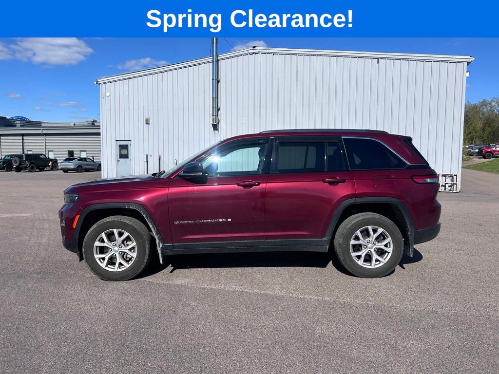 Used 2022 Jeep Grand Cherokee Limited AWD/4WD image 3