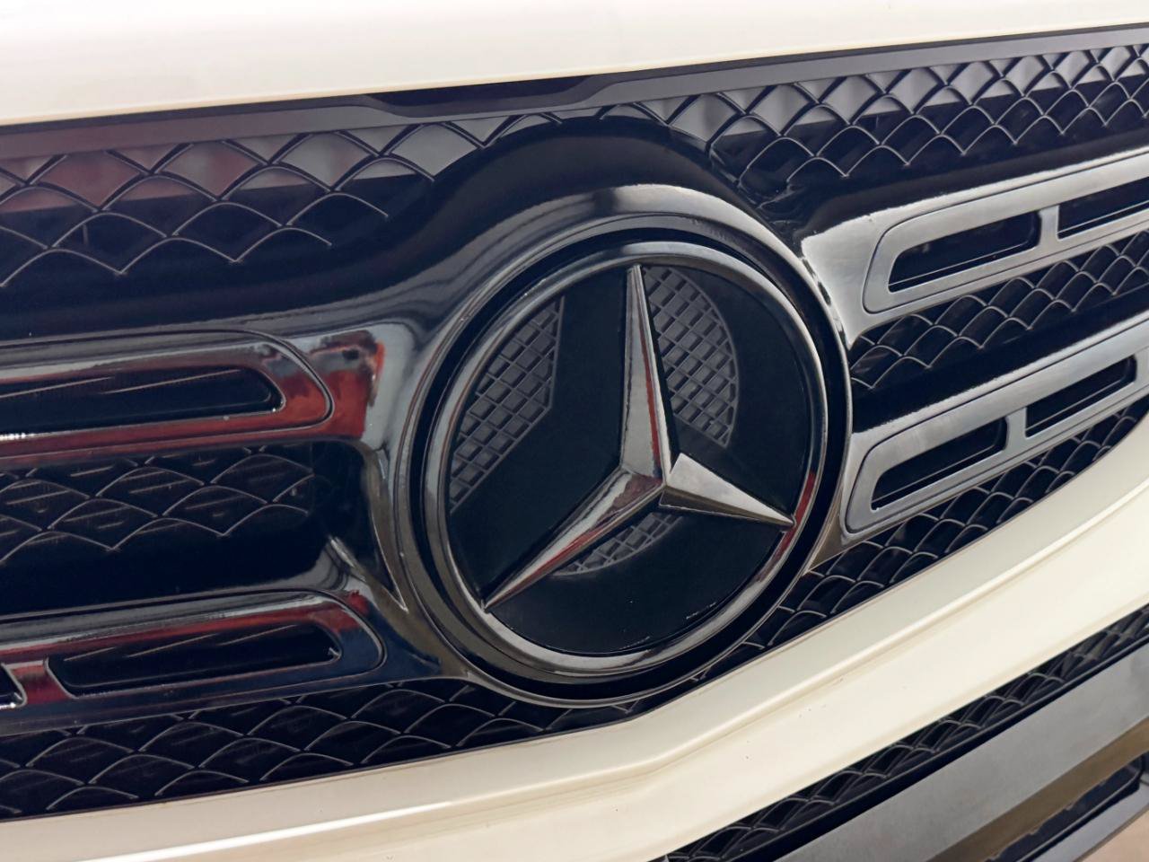 Used 2018 Mercedes-Benz GLS 450 4MATIC image 56