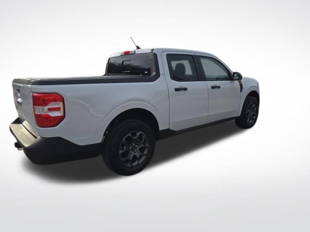 Used 2023 Ford Maverick XLT FWD image 3