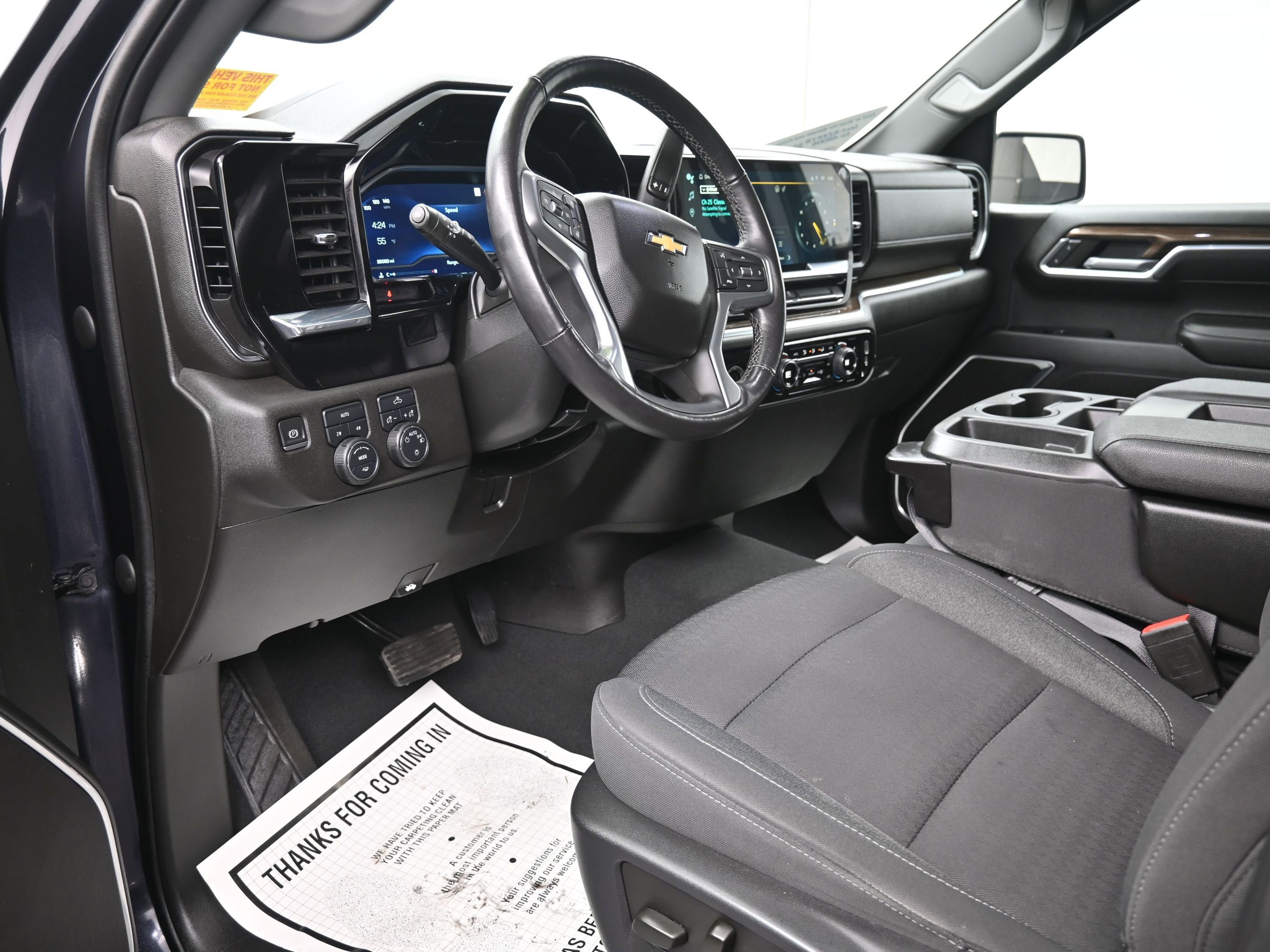 Used 2022 Chevrolet Silverado 1500 LT image 17