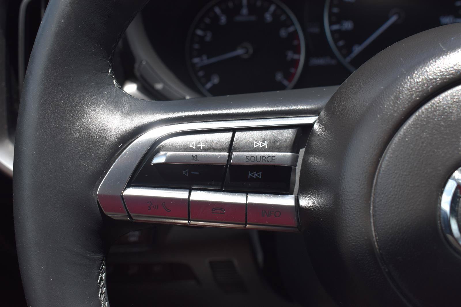 Used 2023 MAZDA CX-50 AWD 2.5 Turbo w/ Premium Pkg image 37