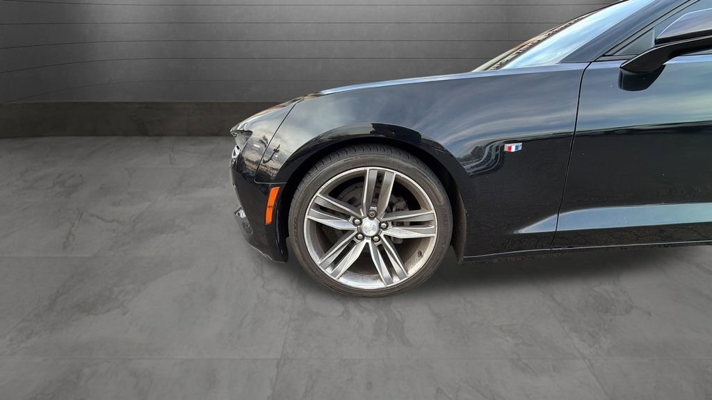 Used 2017 Chevrolet Camaro LT w/ RS Package image 16