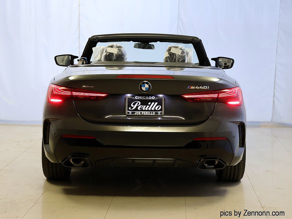 New 2026 BMW 440i xDrive Convertible w/ Premium Package image 7