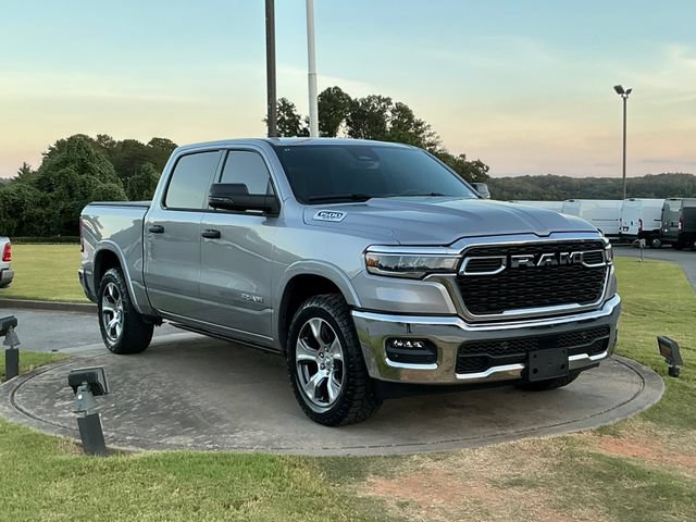 Used 2025 RAM 1500 Big Horn AWD/4WD image 9