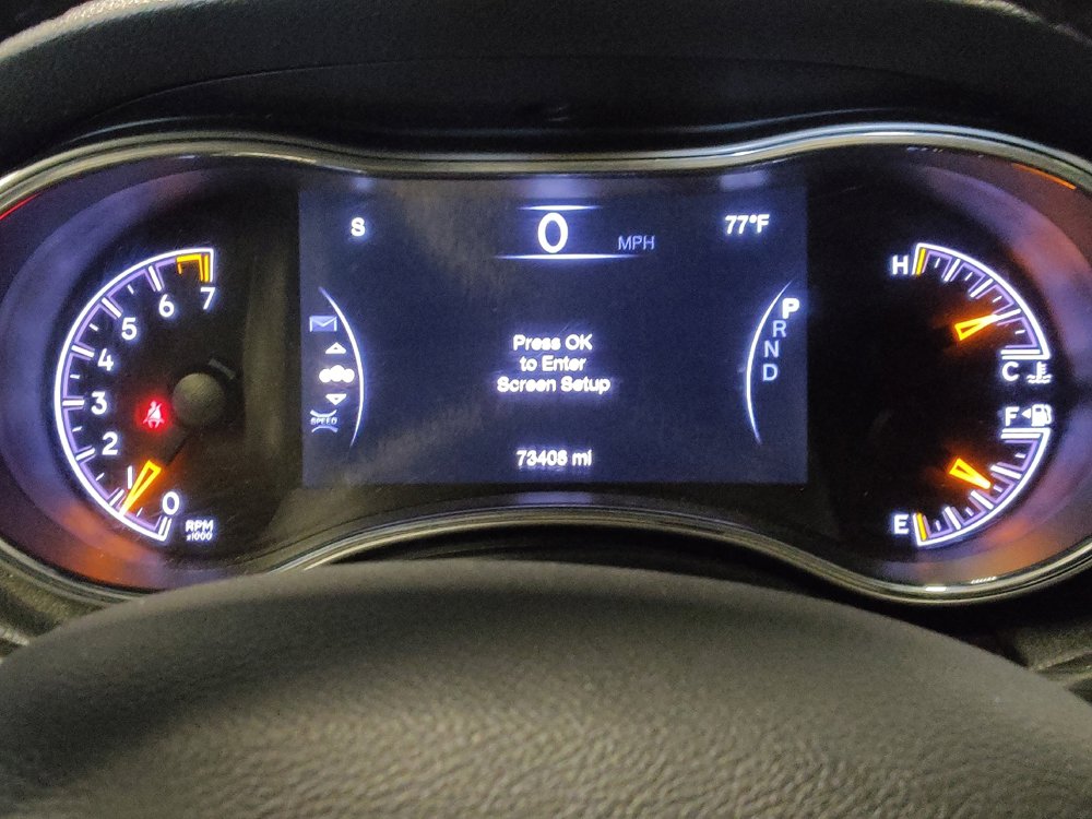 Used 2021 Jeep Grand Cherokee Laredo RWD image 23