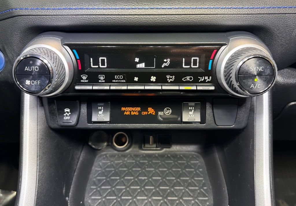 Certified 2021 Toyota RAV4 XSE w/ XSE Grade Weather Package AWD/4WD image 39
