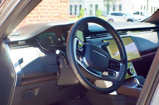 Used 2023 Land Rover Range Rover Long Wheelbase Autobiography AWD/4WD image 21