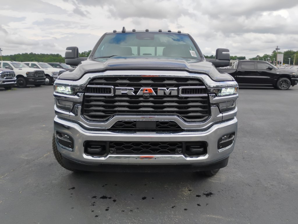 New 2026 RAM 2500 Tradesman AWD/4WD image 2