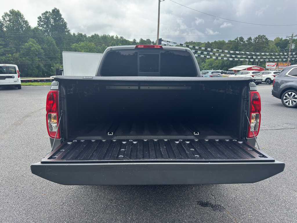 Used 2019 Nissan Frontier SL RWD image 9