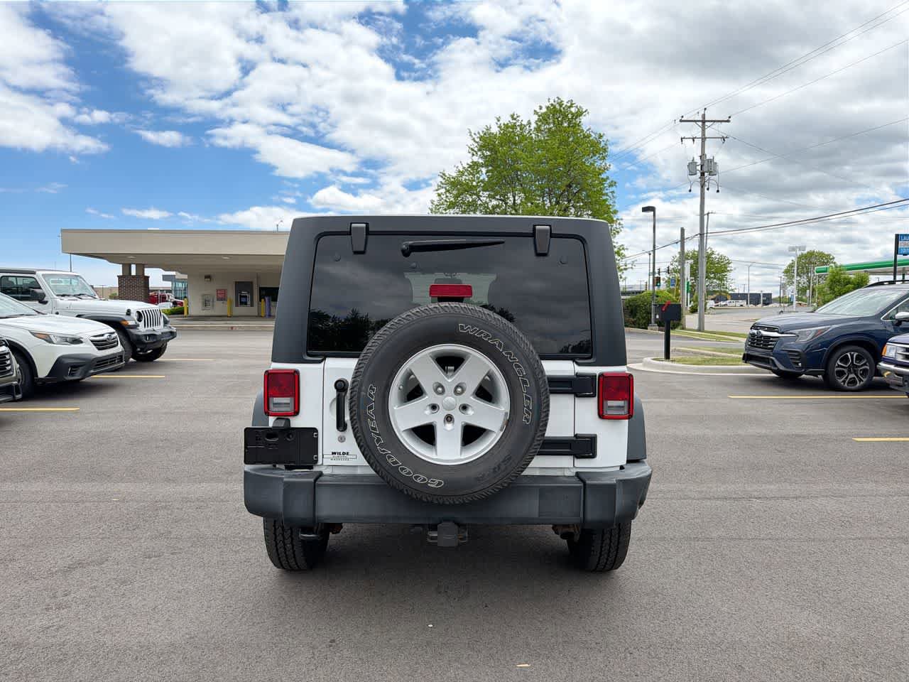 Used 2017 Jeep Wrangler Unlimited Sport w/ Quick Order Package 24S AWD/4WD image 12