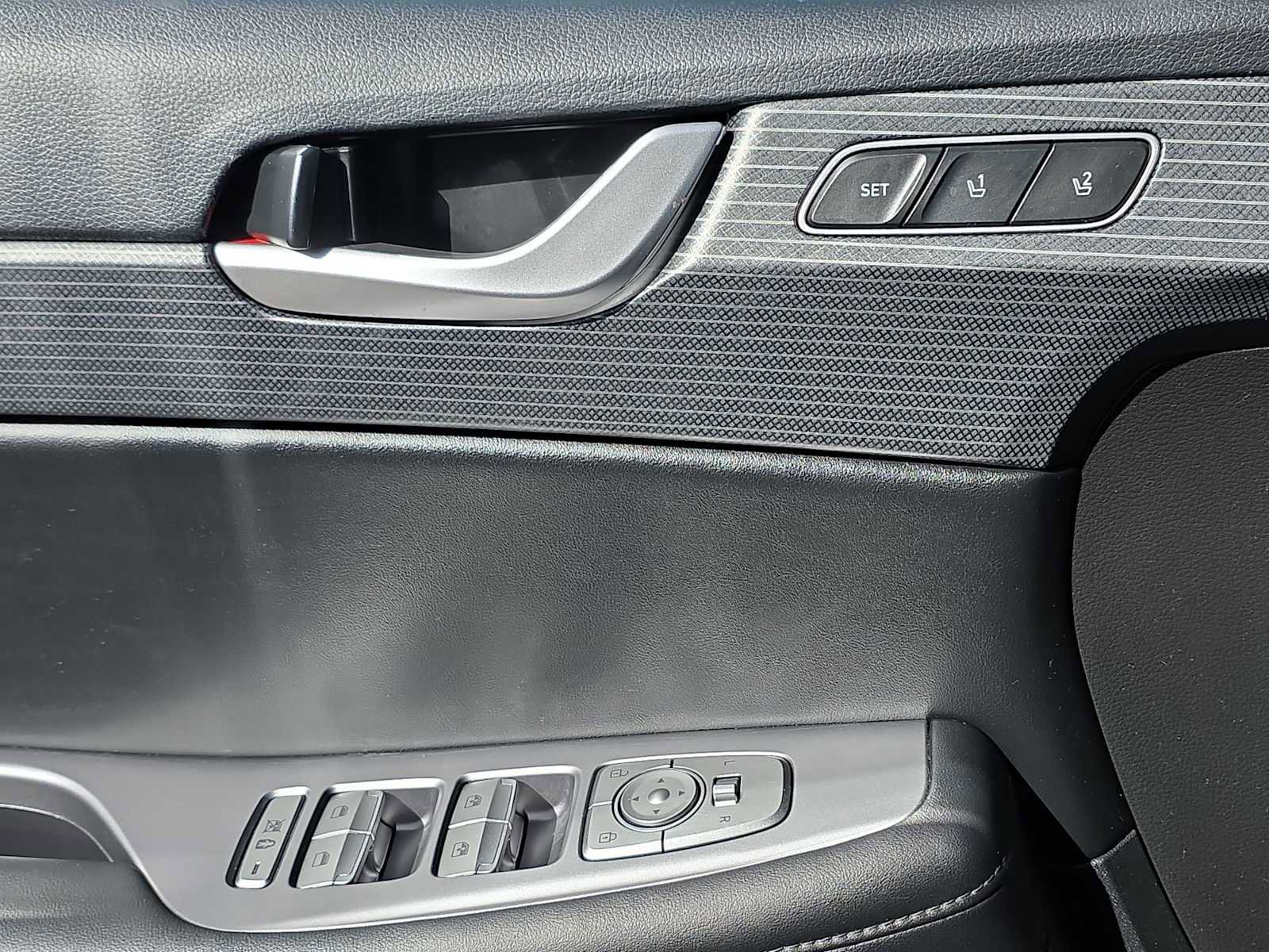 Used 2025 Hyundai Palisade Limited image 29