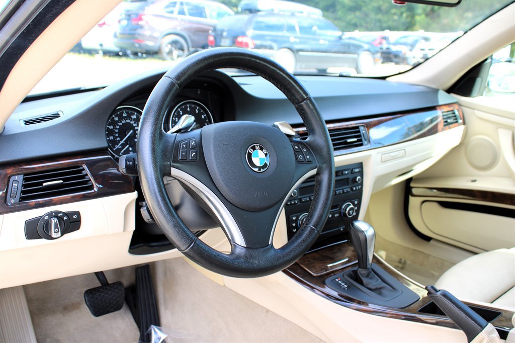 Used 2009 BMW 328i Coupe RWD image 12