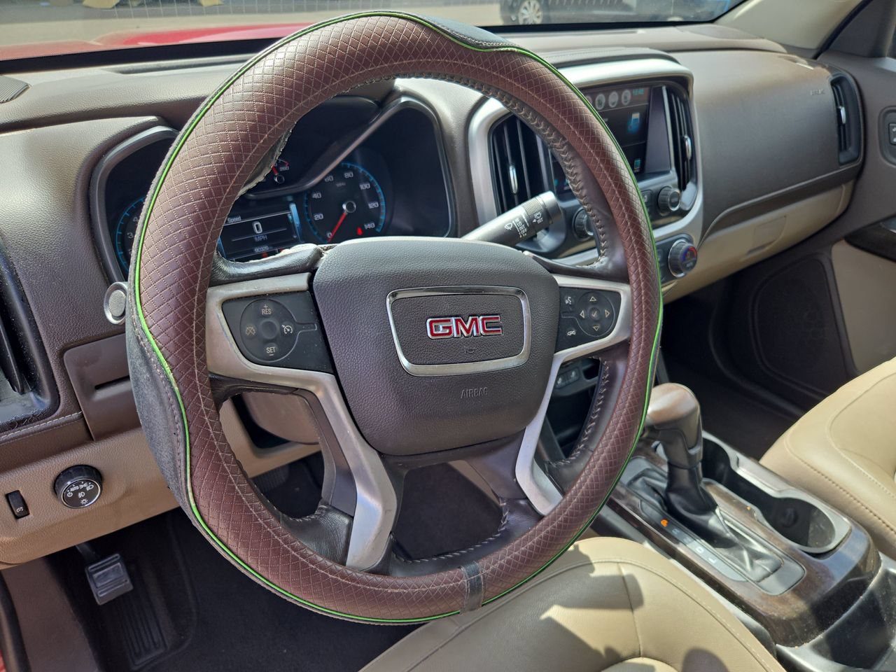 Used 2018 GMC Canyon SLT RWD image 10