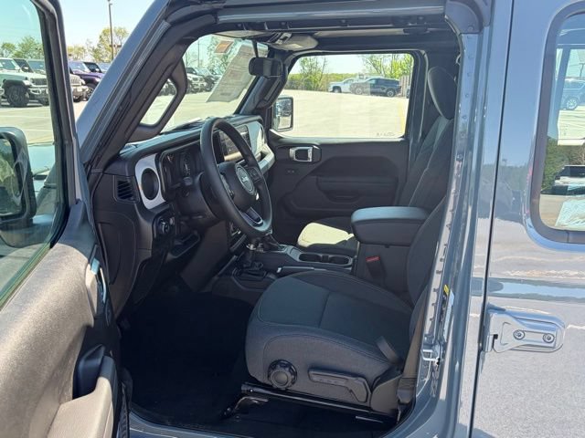 New 2026 Jeep Gladiator Sport AWD/4WD image 14