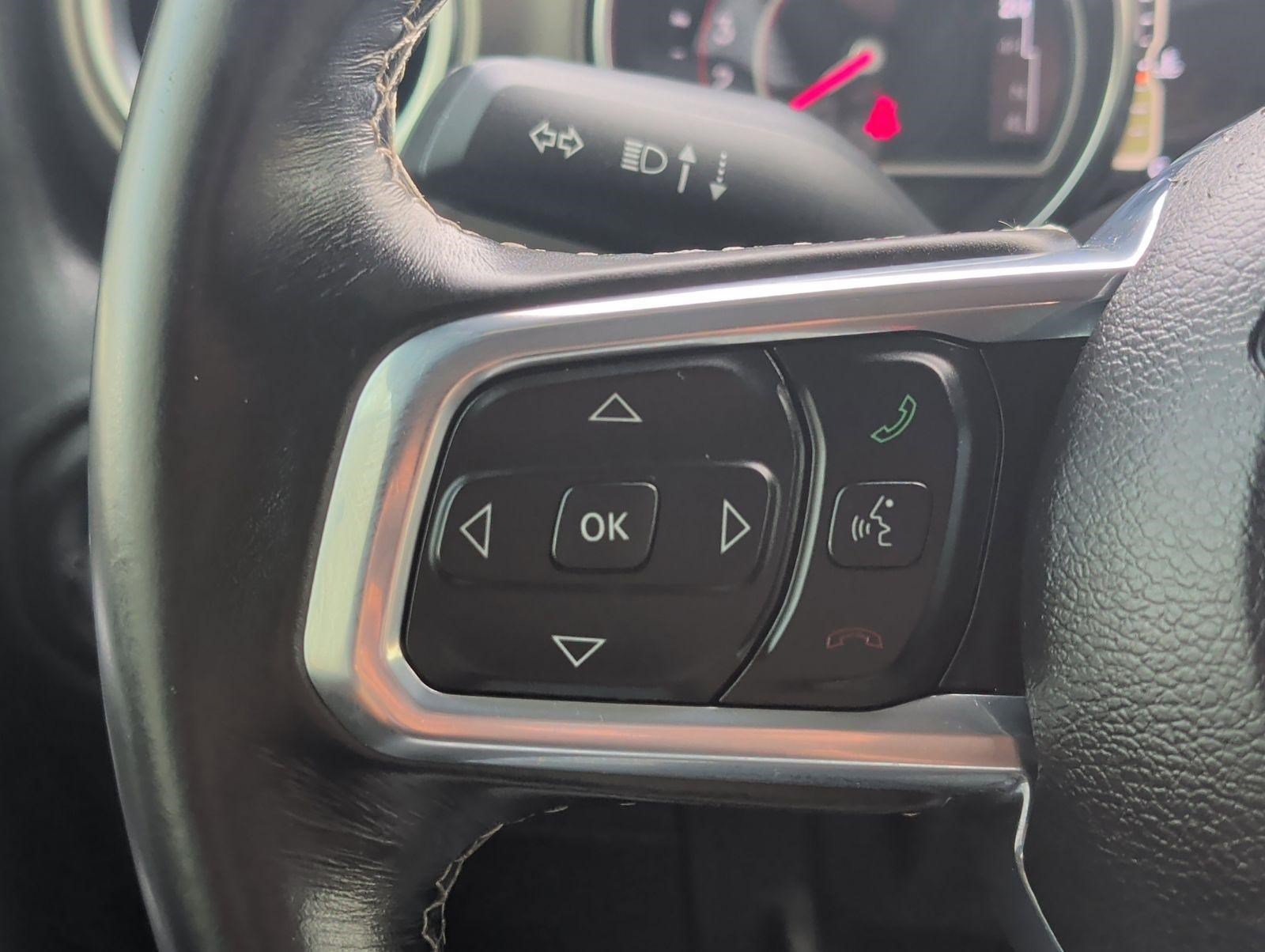 Used 2021 Jeep Gladiator Rubicon AWD/4WD image 13