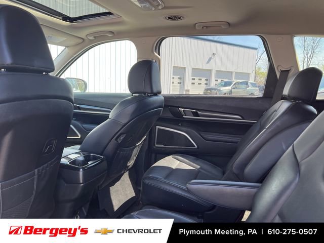 Used 2024 Kia Telluride S w/ S Sunroof Package FWD image 10