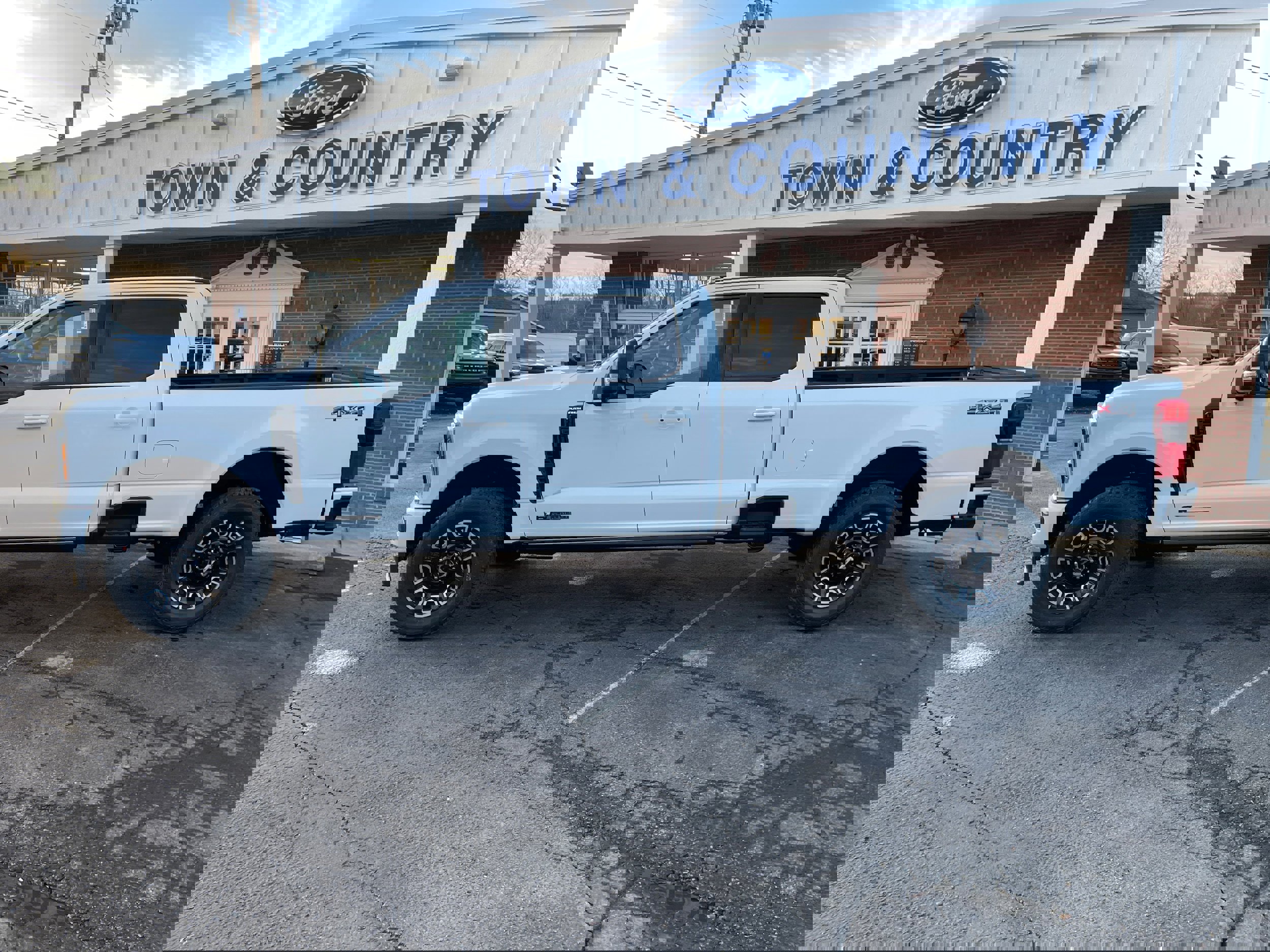 New 2026 Ford F250 Platinum image 9