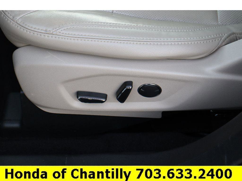 Used 2018 Ford Explorer Limited image 31