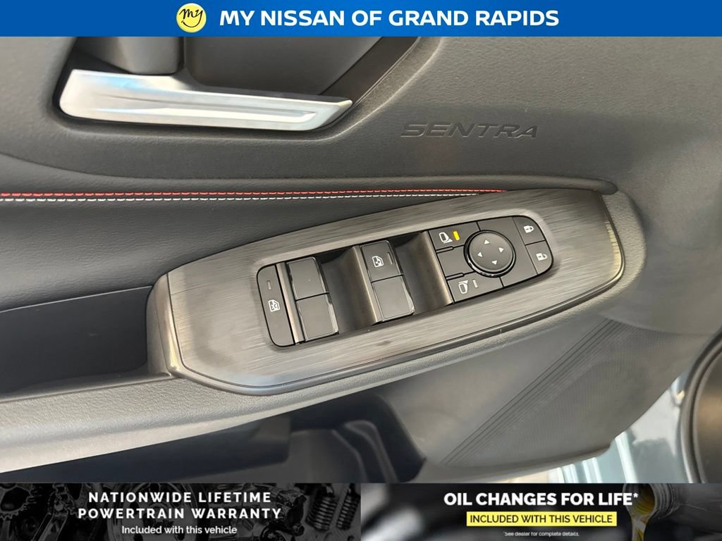 New 2026 Nissan Sentra SR w/ Floor Mat Package FWD image 14
