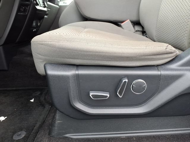 Used 2016 Ford F150 XLT w/ Equipment Group 302A Luxury AWD/4WD image 14