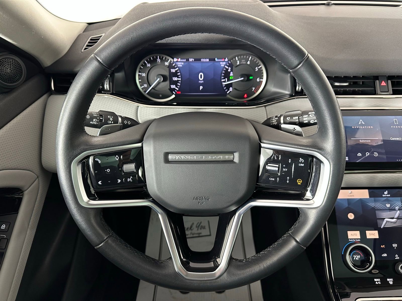 Used 2023 Land Rover Range Rover Evoque R-Dynamic S image 11