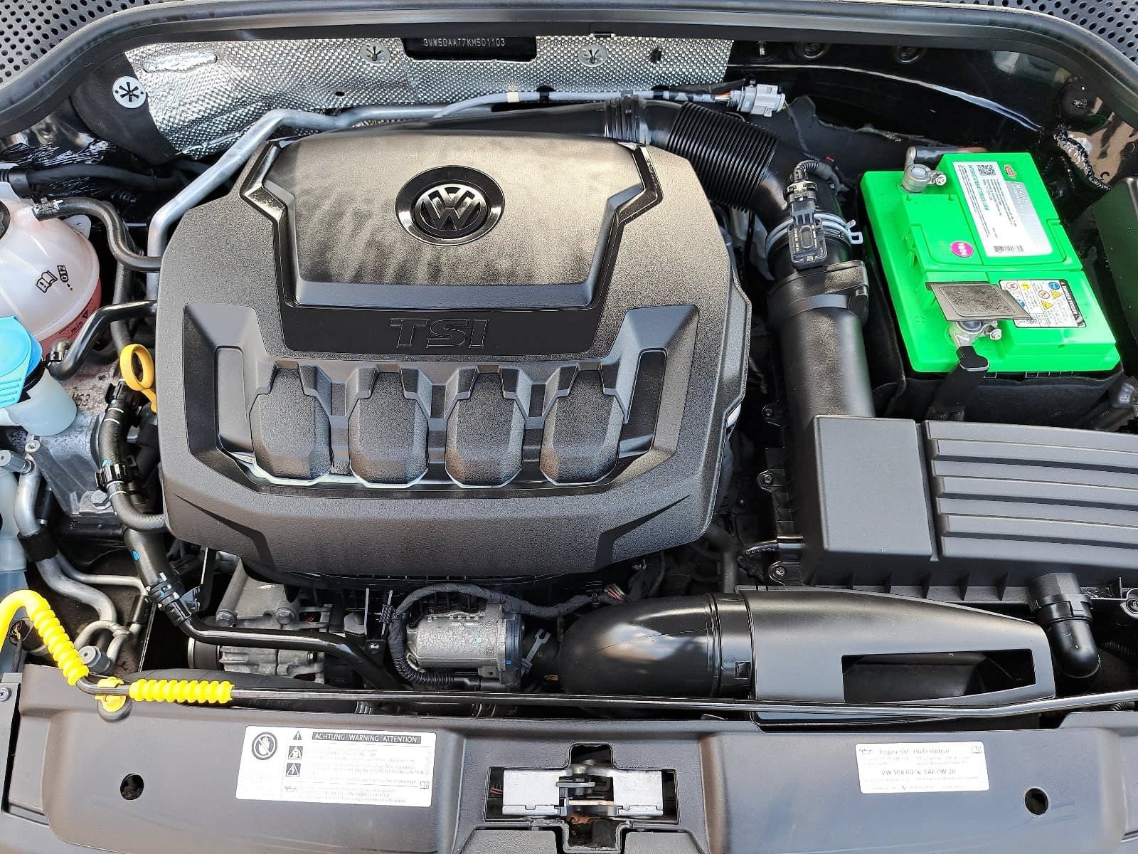 Used 2019 Volkswagen Beetle 2.0T Final Edition SEL FWD image 32