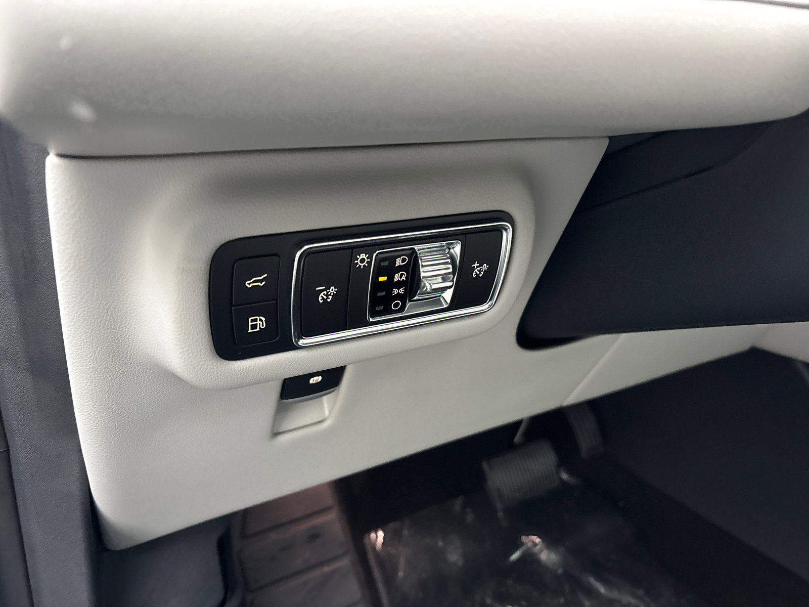 New 2026 Lincoln Nautilus Reserve image 14