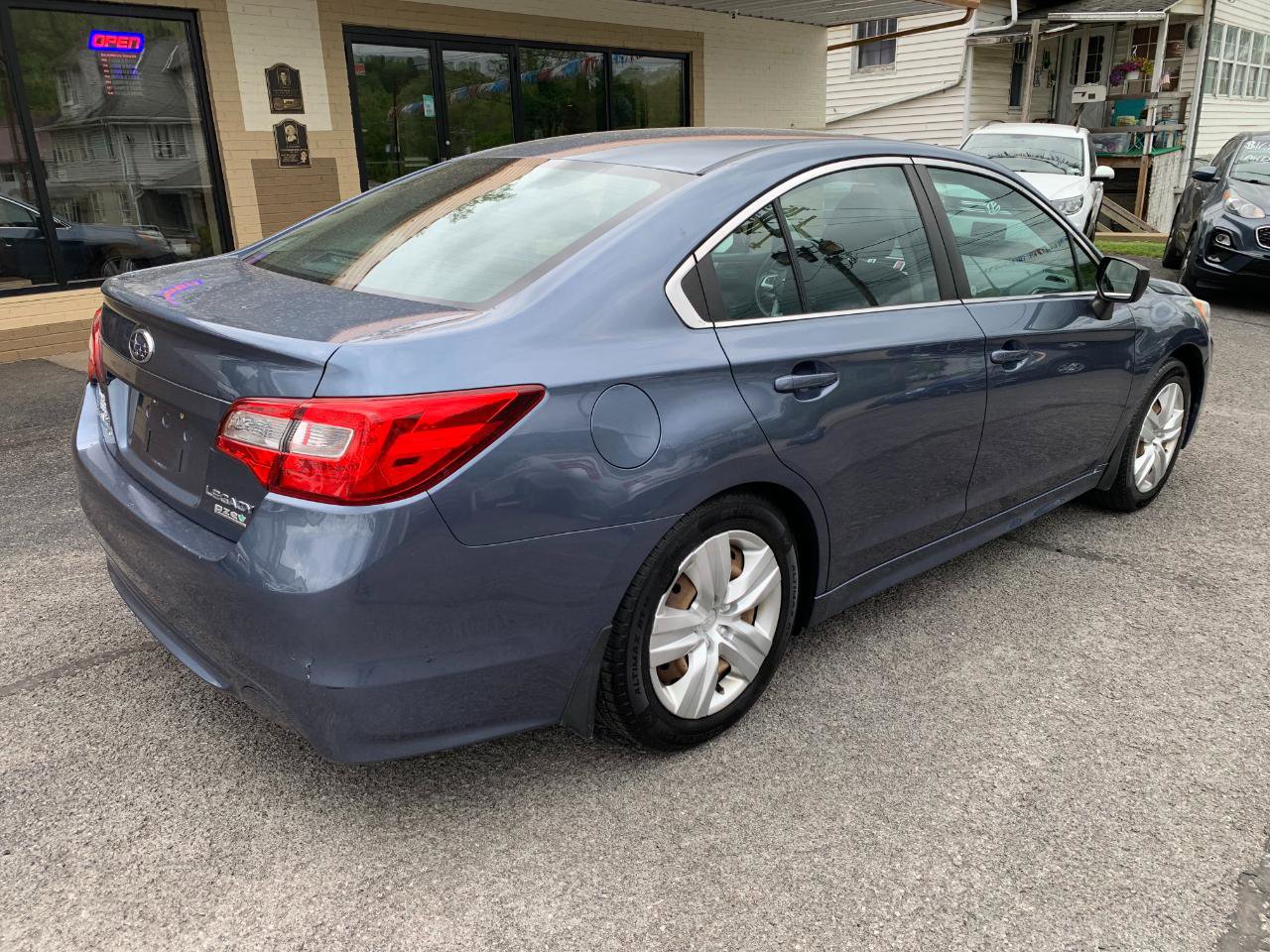 Used 2016 Subaru Legacy 2.5i AWD/4WD image 5