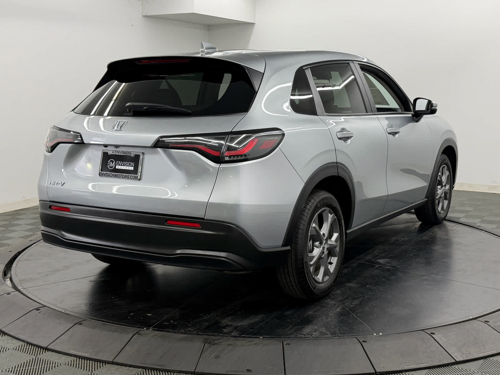 Used 2026 Honda HR-V LX image 8
