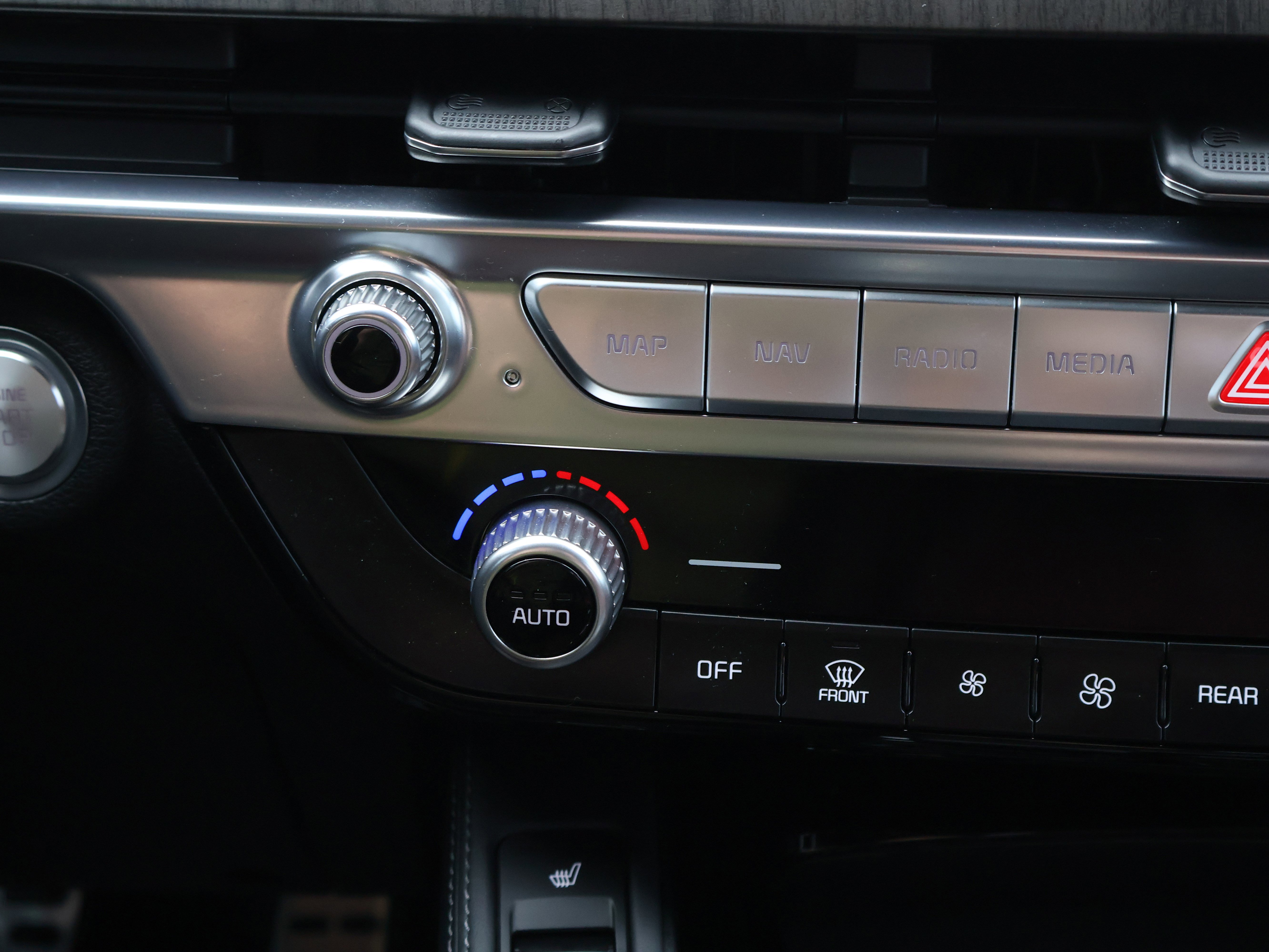 Used 2024 Kia Telluride SX image 24