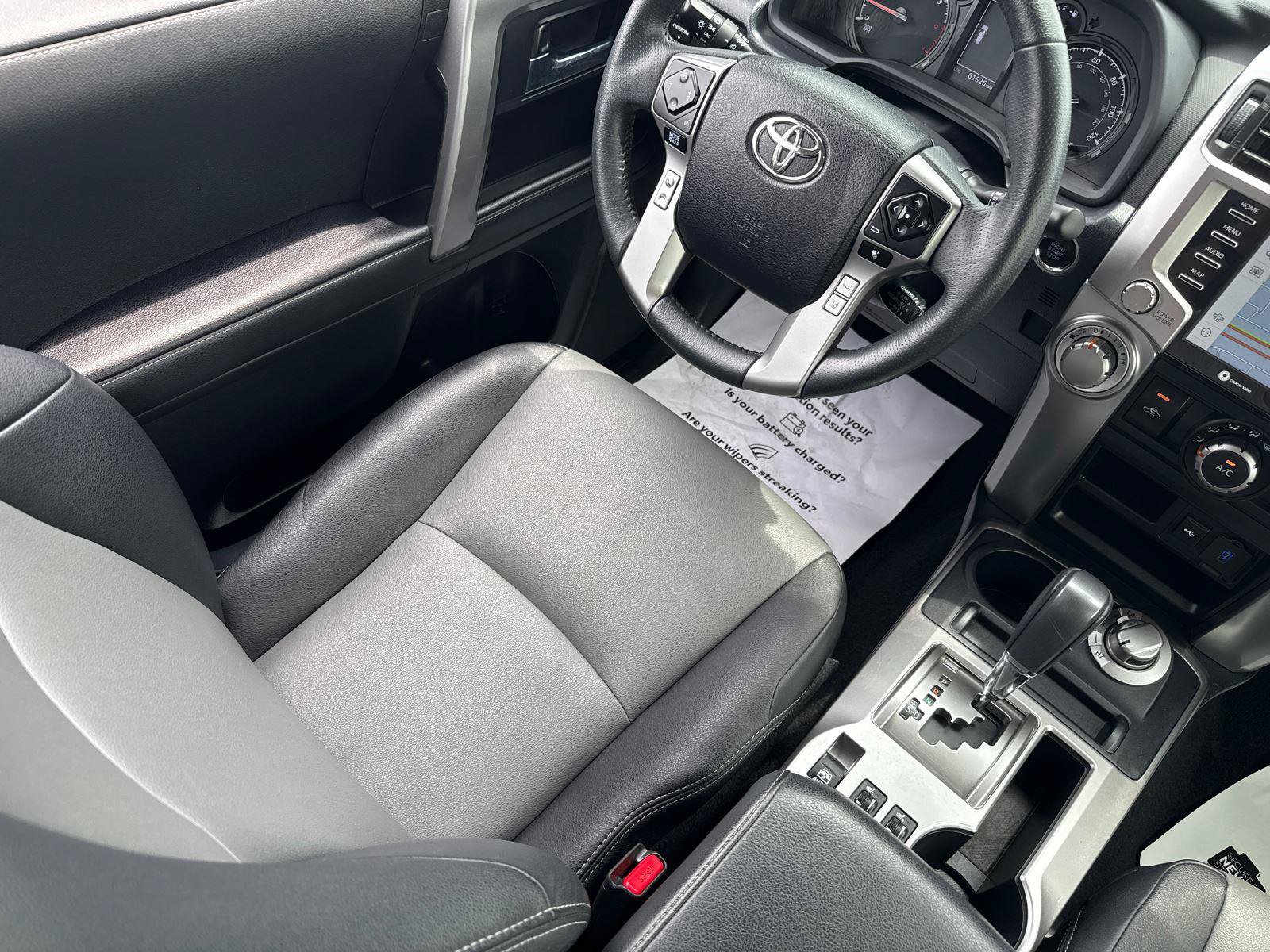 Used 2022 Toyota 4Runner SR5 Premium w/ Moonroof Package AWD/4WD image 29