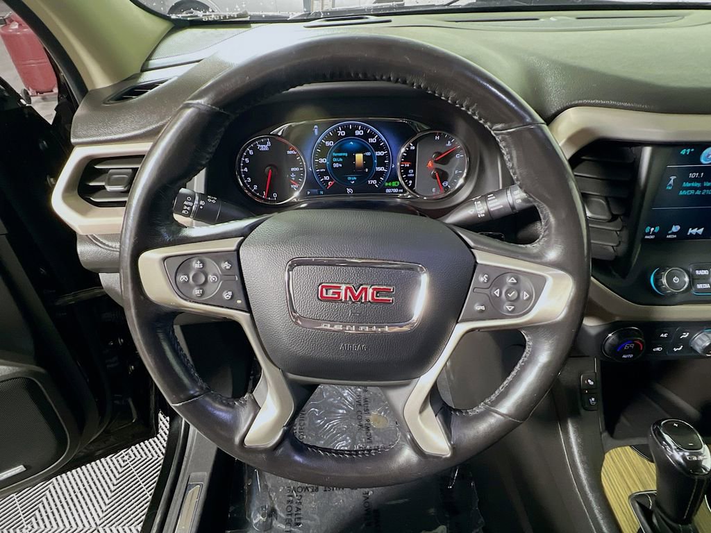 Used 2019 GMC Acadia Denali AWD/4WD image 10