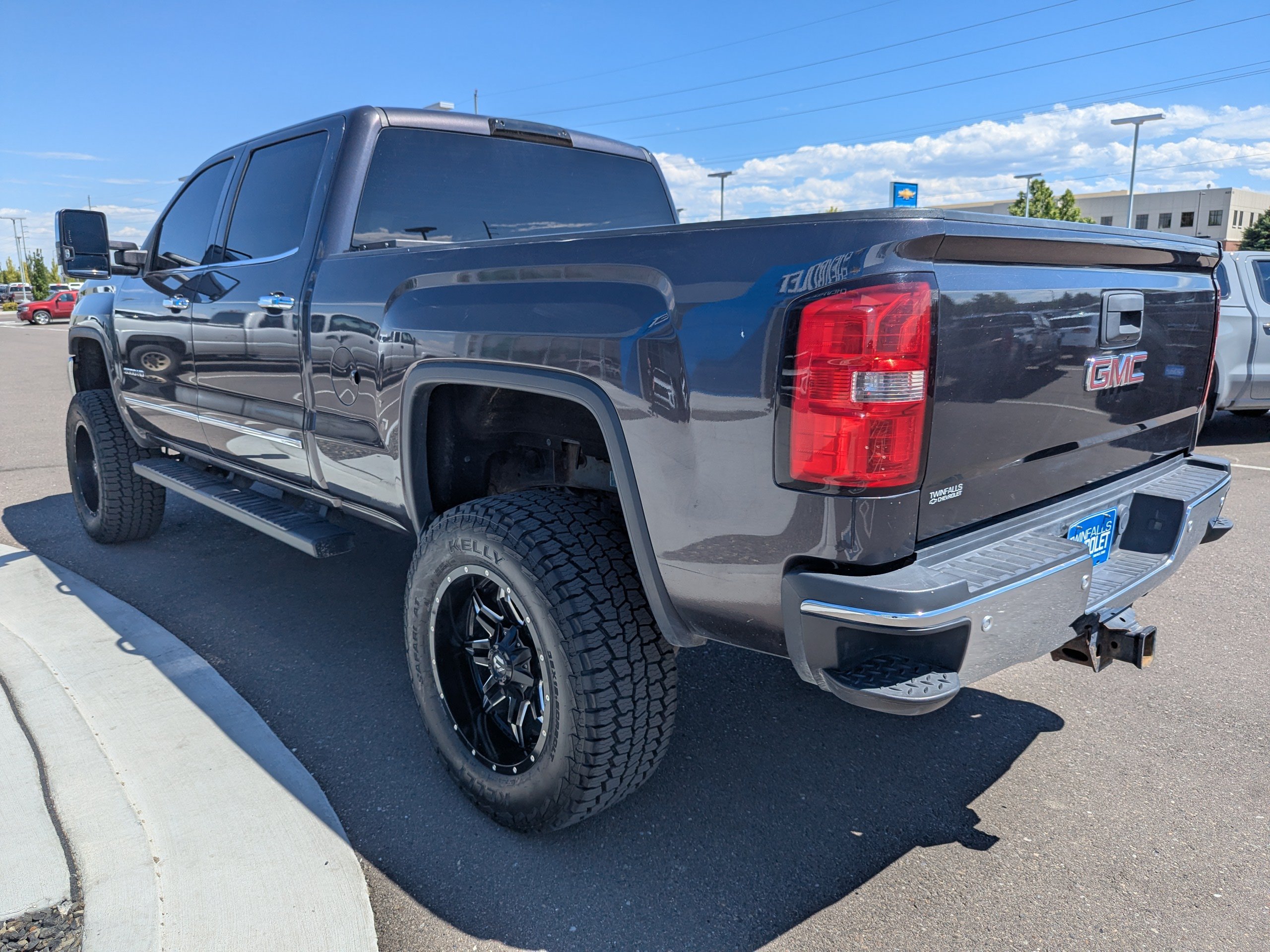 Used 2015 GMC Sierra 3500 SLT AWD/4WD image 29