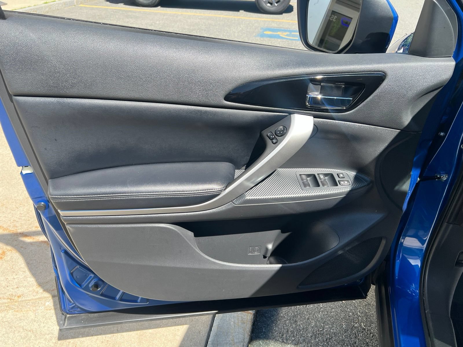 Used 2023 Mitsubishi Eclipse Cross AWD image 14
