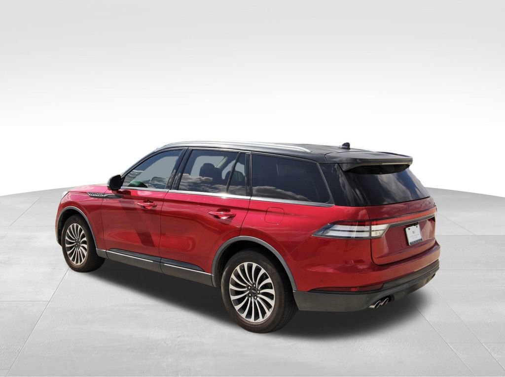 Used 2020 Lincoln Aviator Reserve w/ Equipment Group 202A image 3