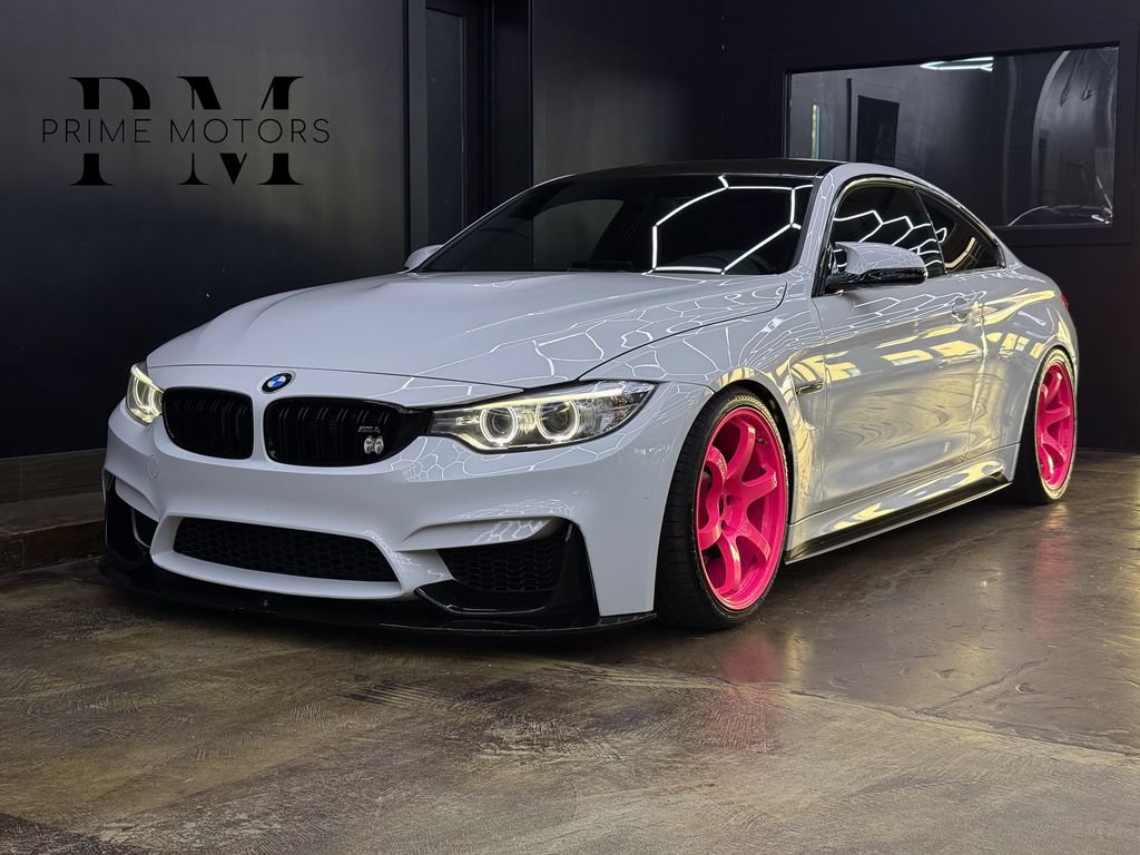 Used 2017 BMW M4 Coupe RWD image 1