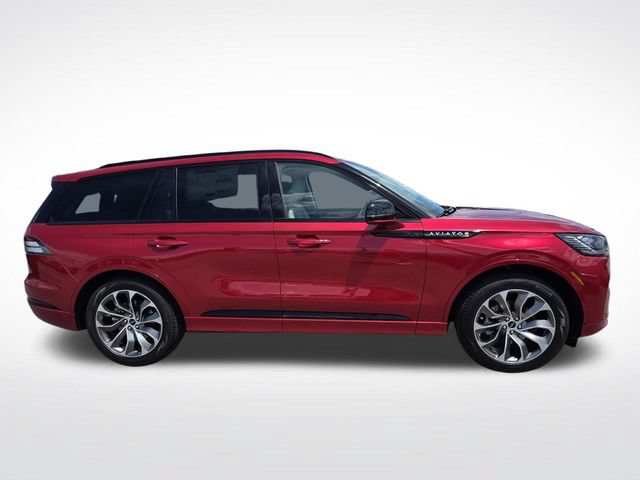 New 2026 Lincoln Aviator 2WD image 2