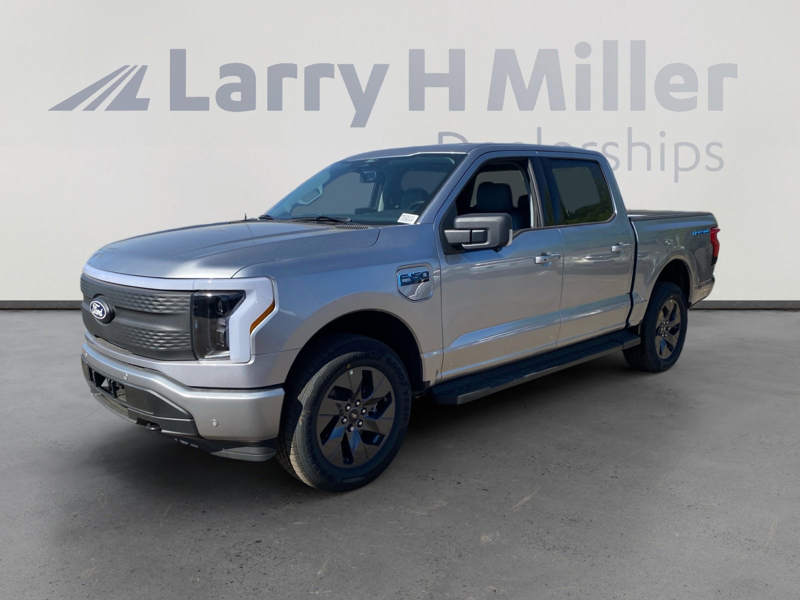 New 2025 Ford F150 Lightning Flash