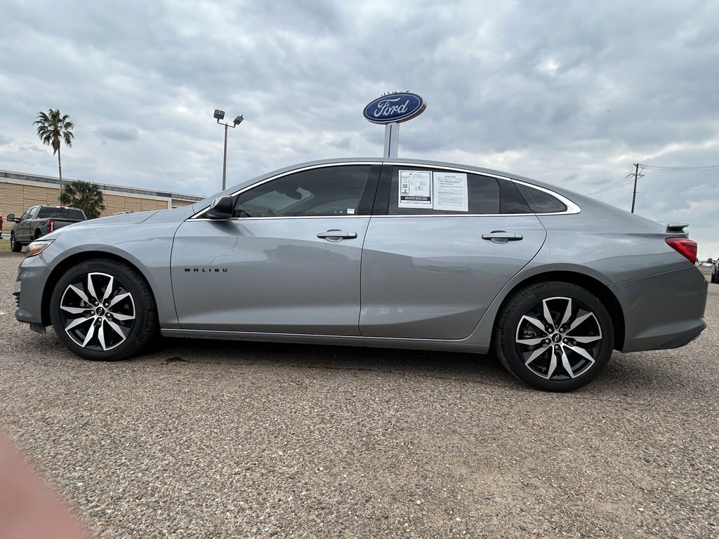 Used 2024 Chevrolet Malibu RS w/ LPO, Floor Liner Package image 4