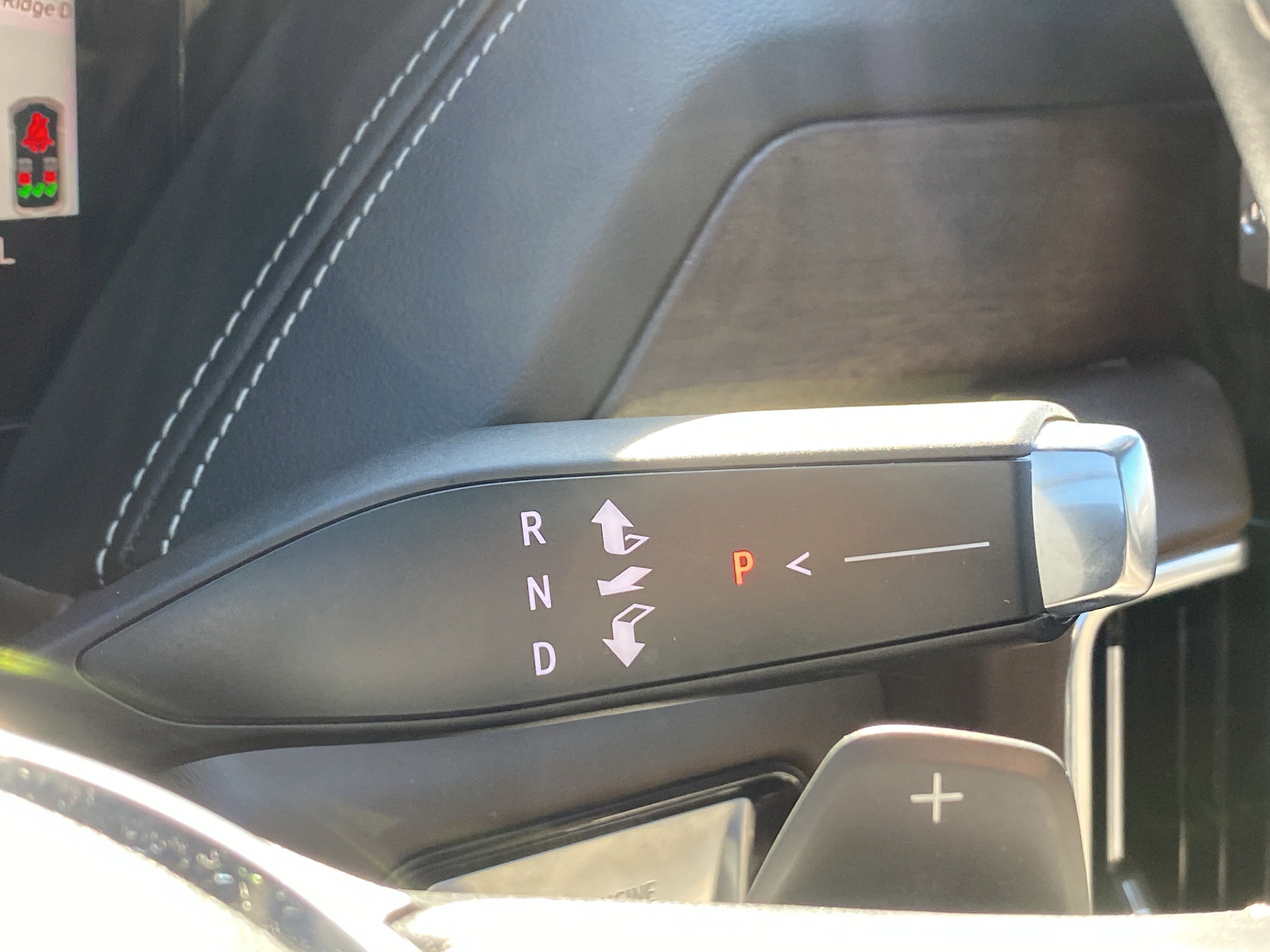 Used 2025 GMC Yukon Denali Ultimate image 33