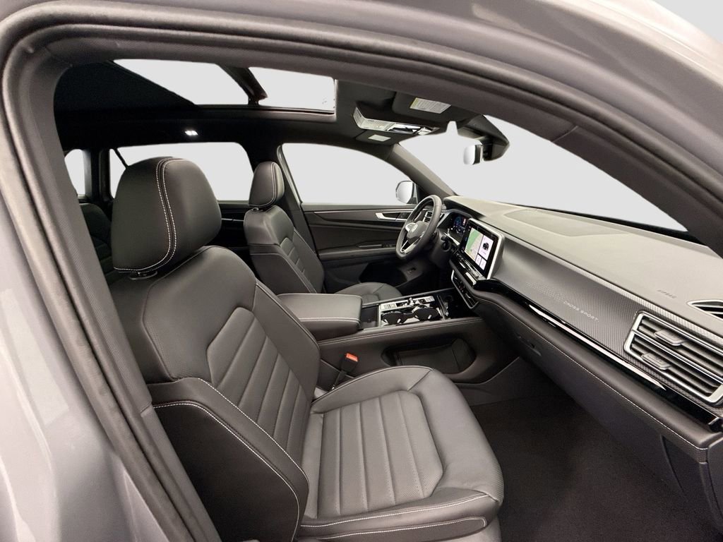New 2026 Volkswagen Atlas Cross Sport SEL image 19