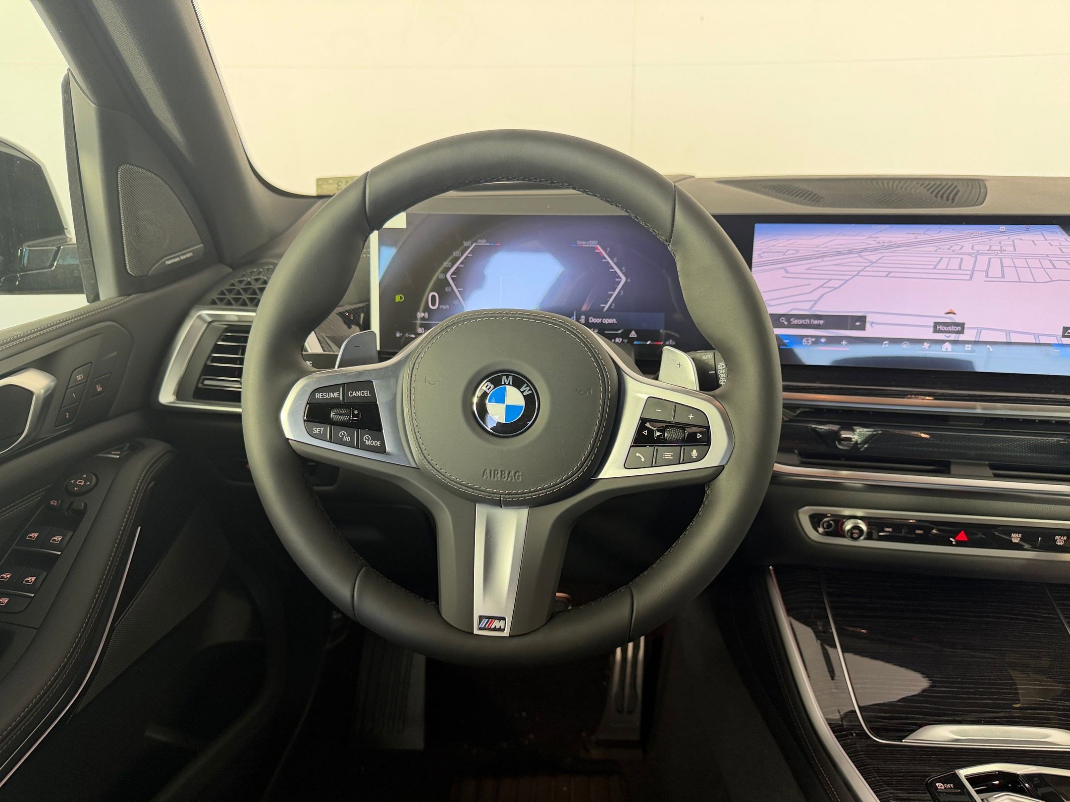 New 2026 BMW X5 xDrive40i w/ M Sport Package AWD/4WD image 15
