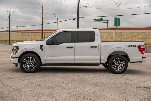 Certified 2023 Ford F150 XL w/ STX Appearance Package RWD image 4