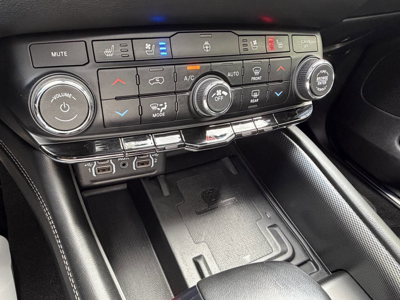 Used 2021 Dodge Durango SRT w/ Black Package AWD/4WD image 32